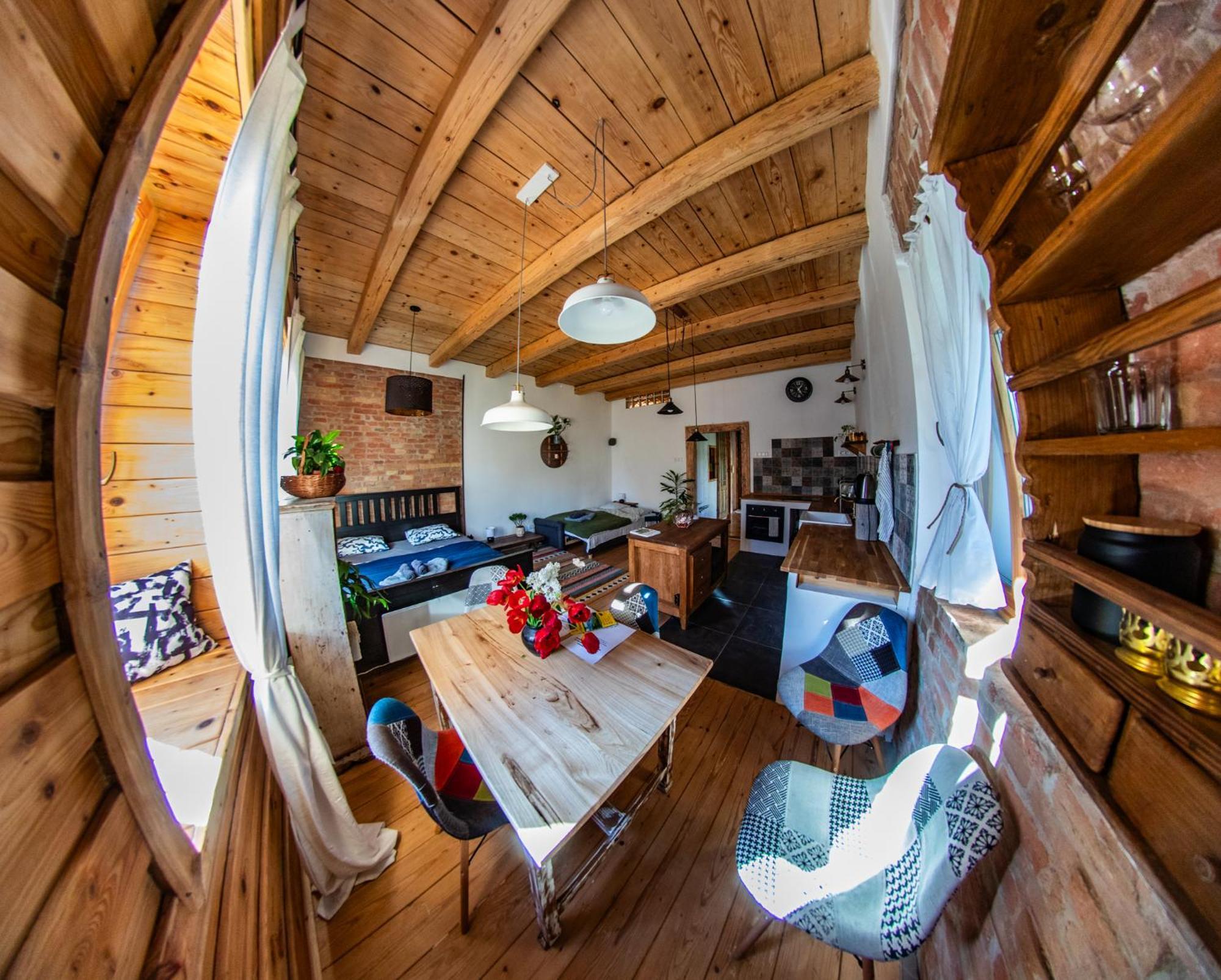 Minifaktura Loft Apartman & Reggelizo Es Etelbar Szokolya Exteriör bild