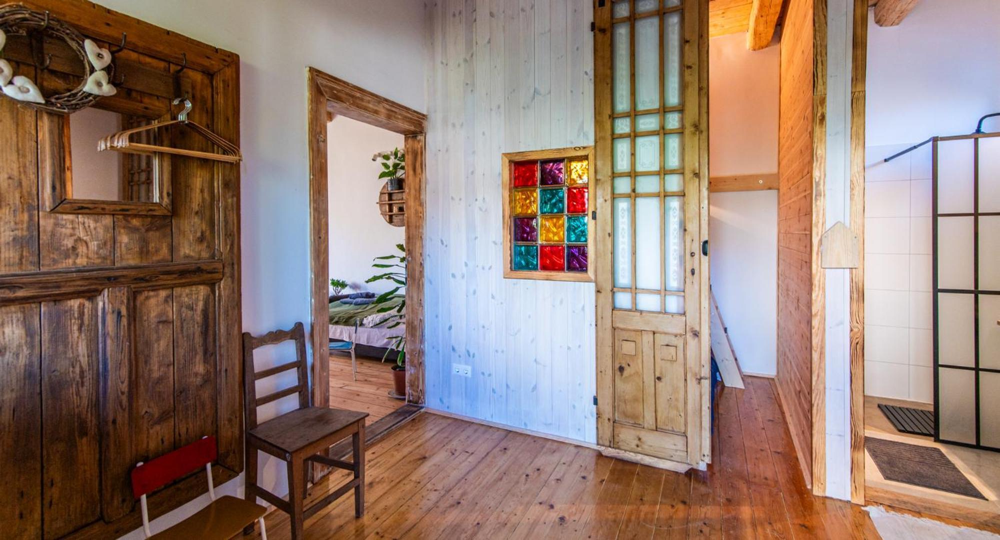 Minifaktura Loft Apartman & Reggelizo Es Etelbar Szokolya Exteriör bild
